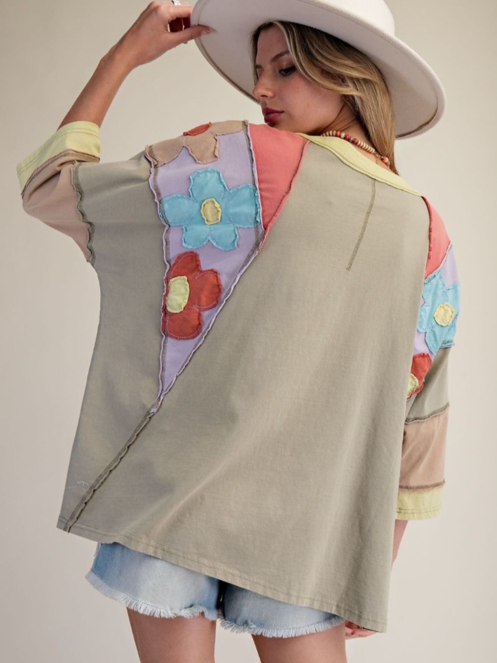 NEW EASEL PATCHWORK DAISY FLORAL DETAILING MINERAL WASHED TOP SHIRT PULLOVER - Picture 4 of 10